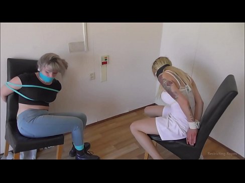 ❤️ Bağımlı / bağlı ve ağzı tıkalı / sıkıntı içinde küçük hanım ❤️❌ Porno vk bize %tr.assistirhentai.ru ❌